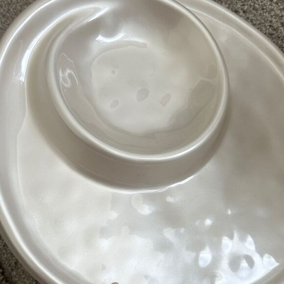 Elegant White plastic Serve Dip Bowl and Platter Threshold - Picture 2 of 4